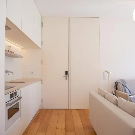 Arsenal 108, Design Apartments - New Light Downtown Chiado And River Lisbon Exterior photo