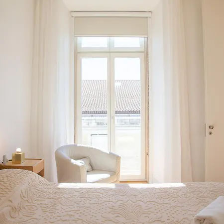 Arsenal 108, Design Apartments - New Light Downtown Chiado And River Lisbon Exterior photo