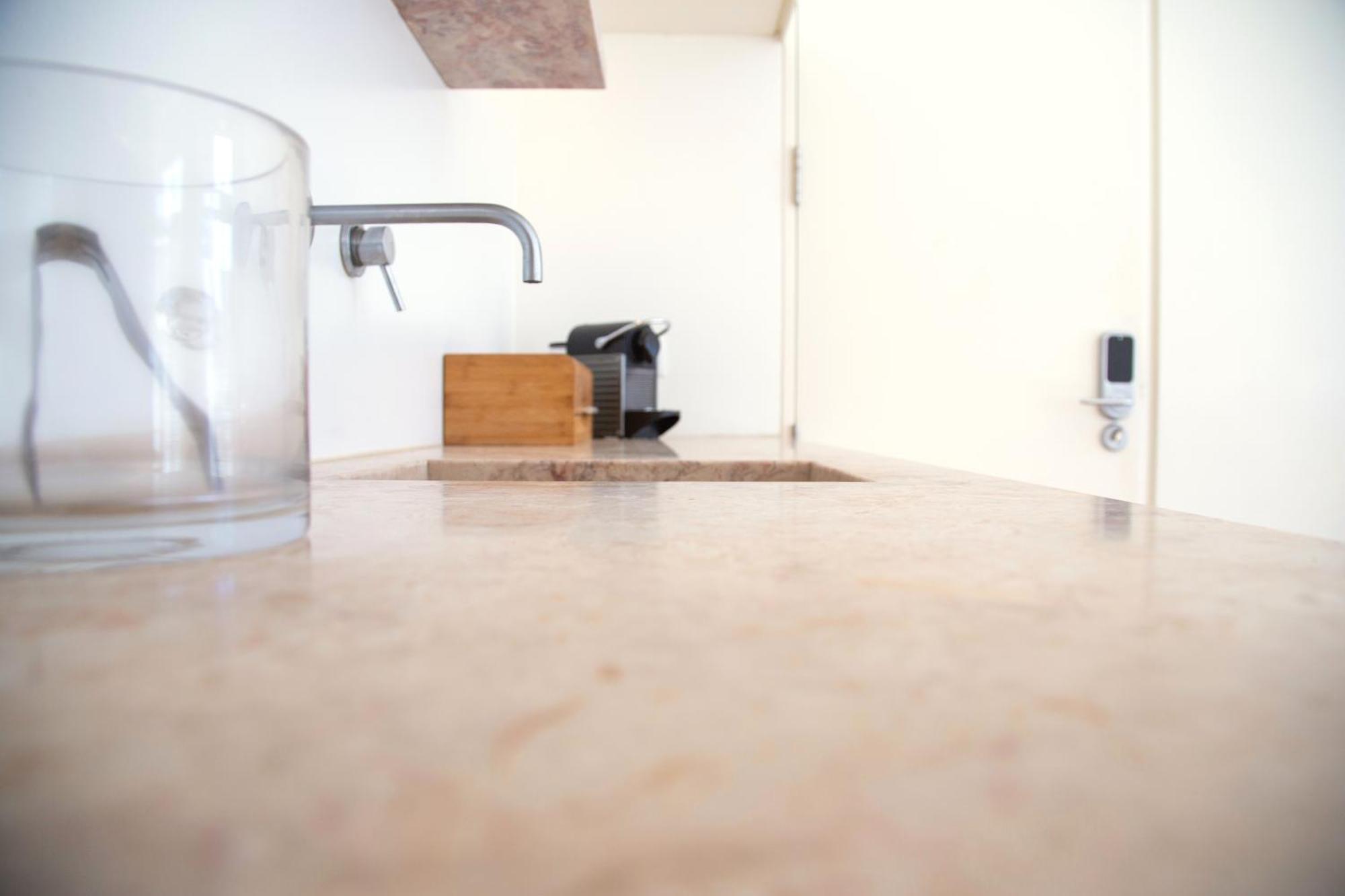 Arsenal 108, Design - New Light Downtown Chiado And River Apartment