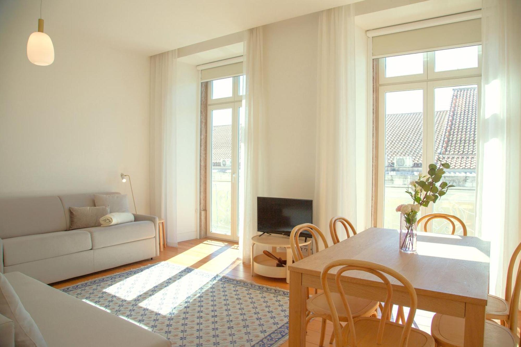 Apartment Arsenal 108, Design - New Light Downtown Chiado And River
