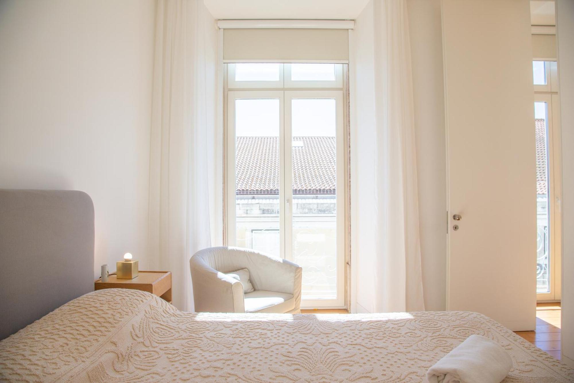 Apartment Arsenal 108, Design - New Light Downtown Chiado And River *
