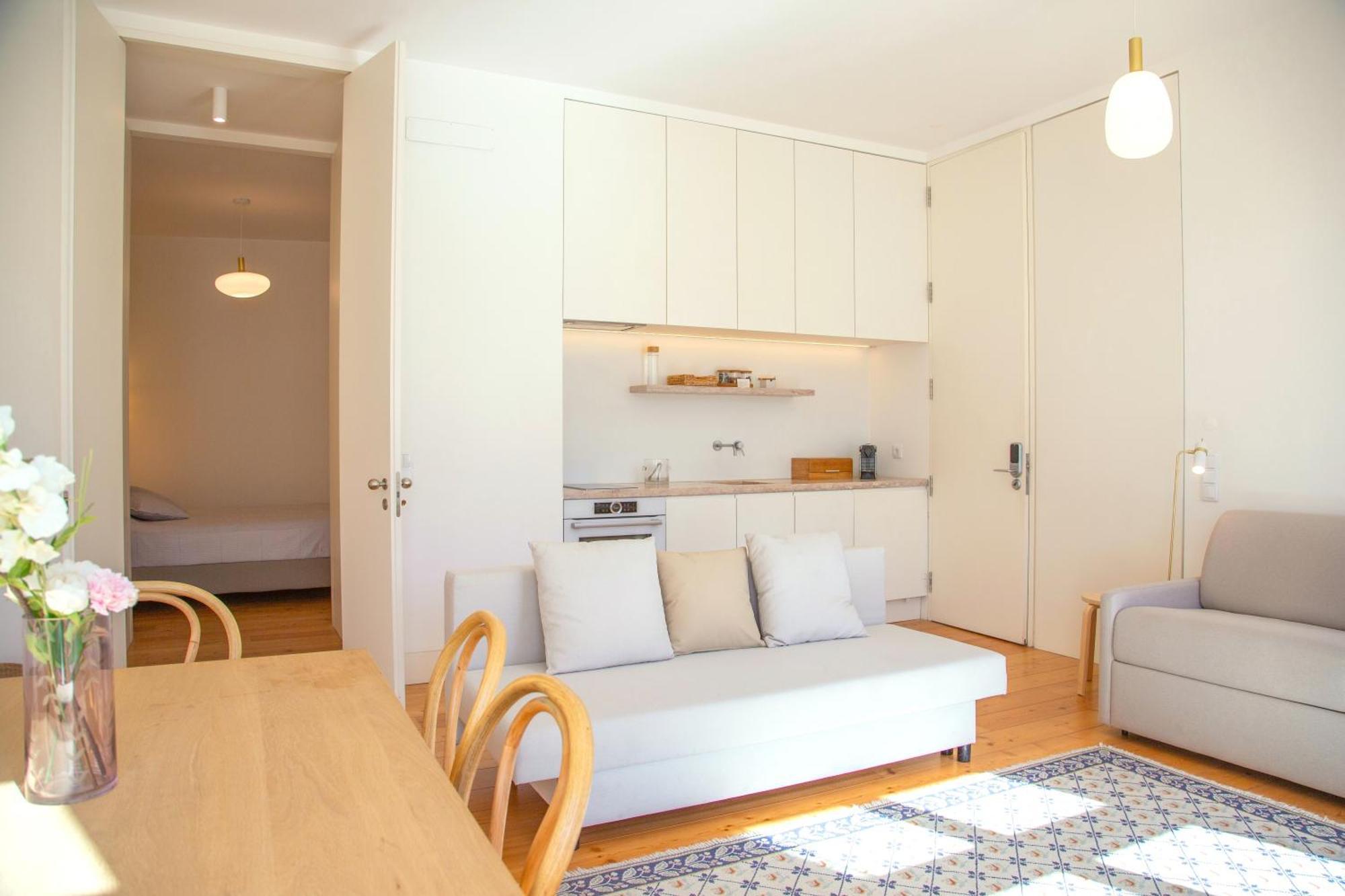 Arsenal 108, Design - New Light Downtown Chiado And River Apartment Lisbon