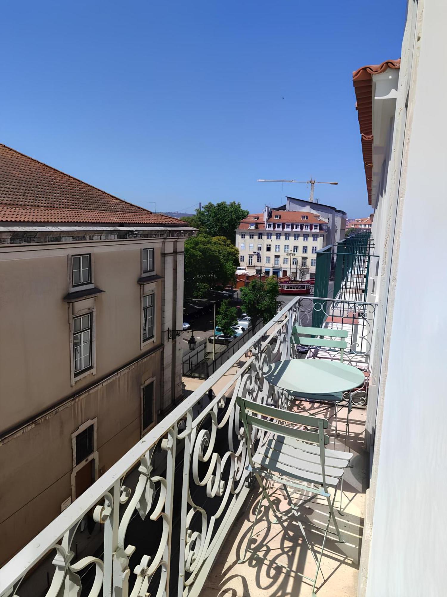 Arsenal 108, Design - New Light Downtown Chiado And River Apartment *