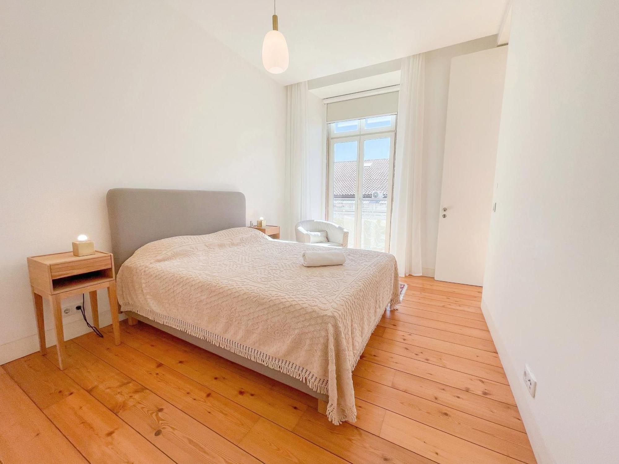 Arsenal 108, Design - New Light Downtown Chiado And River * Lisbon