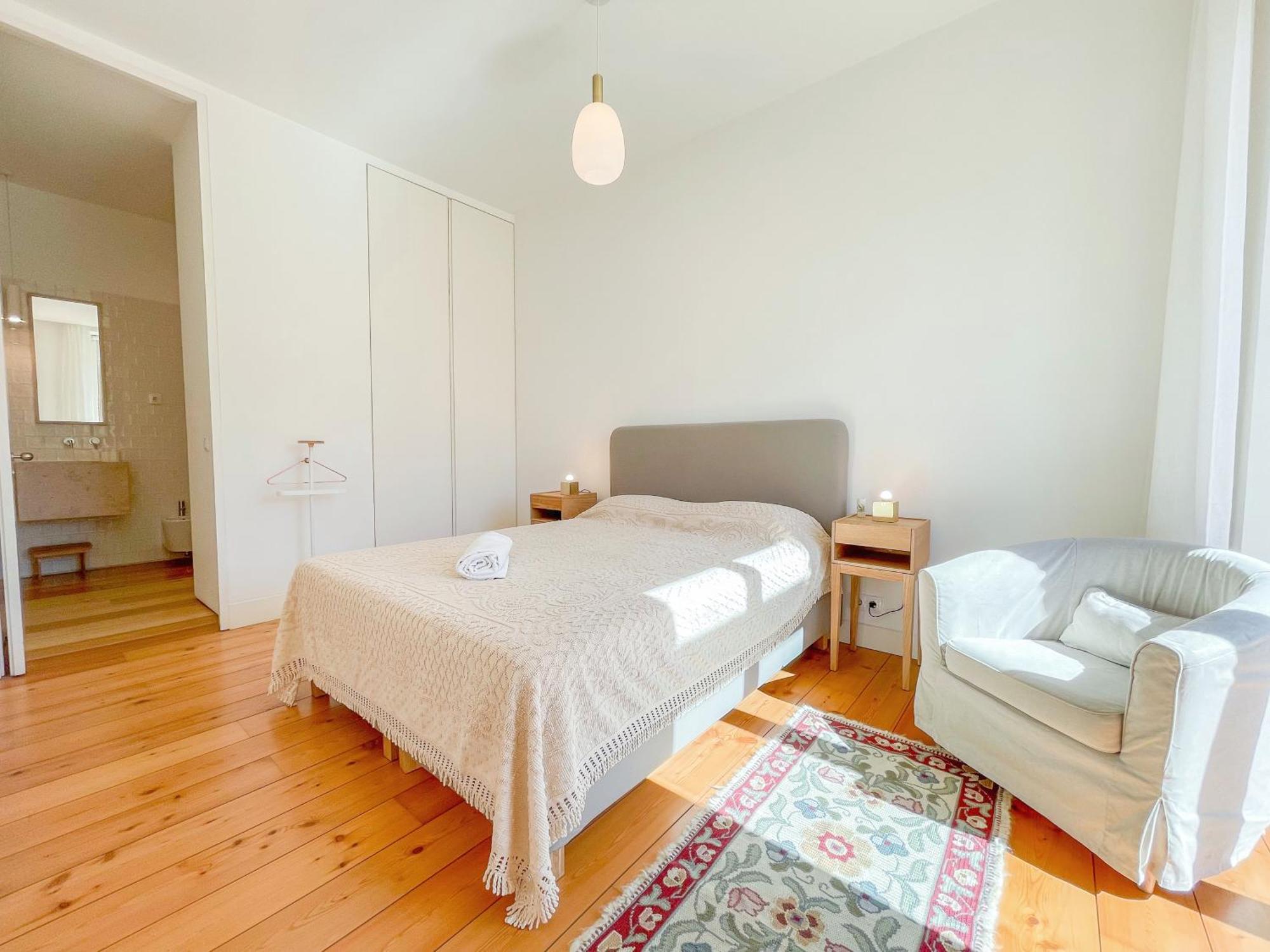 Arsenal 108, Design - New Light Downtown Chiado And River Apartment